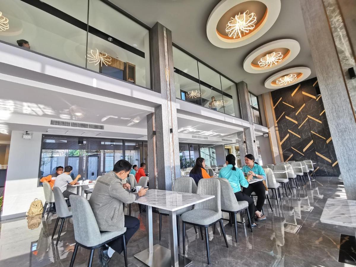 Arista Hotel Ubon Ubon Ratchathani Exterior foto