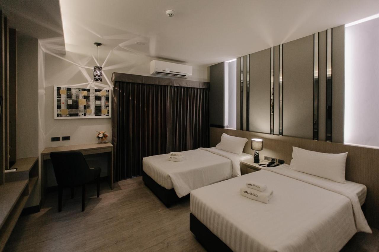 Arista Hotel Ubon Ubon Ratchathani Exterior foto